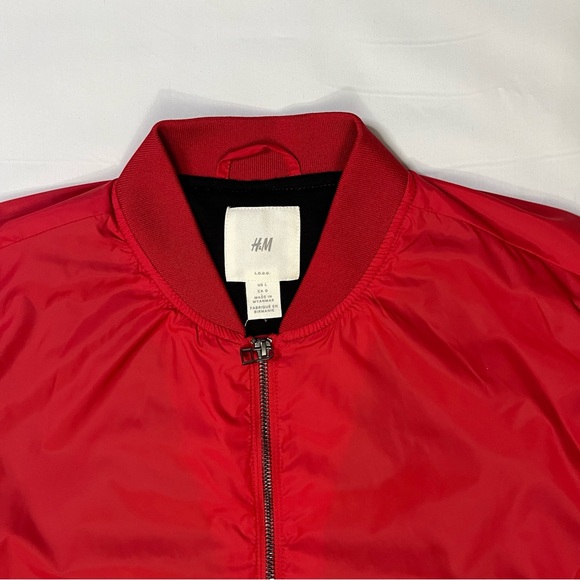 Men’s Red H&M Bomber Jacket Size Large - Picture 3 of 16